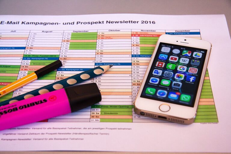 How to Declutter Your Digital Life for a Clearer Mind